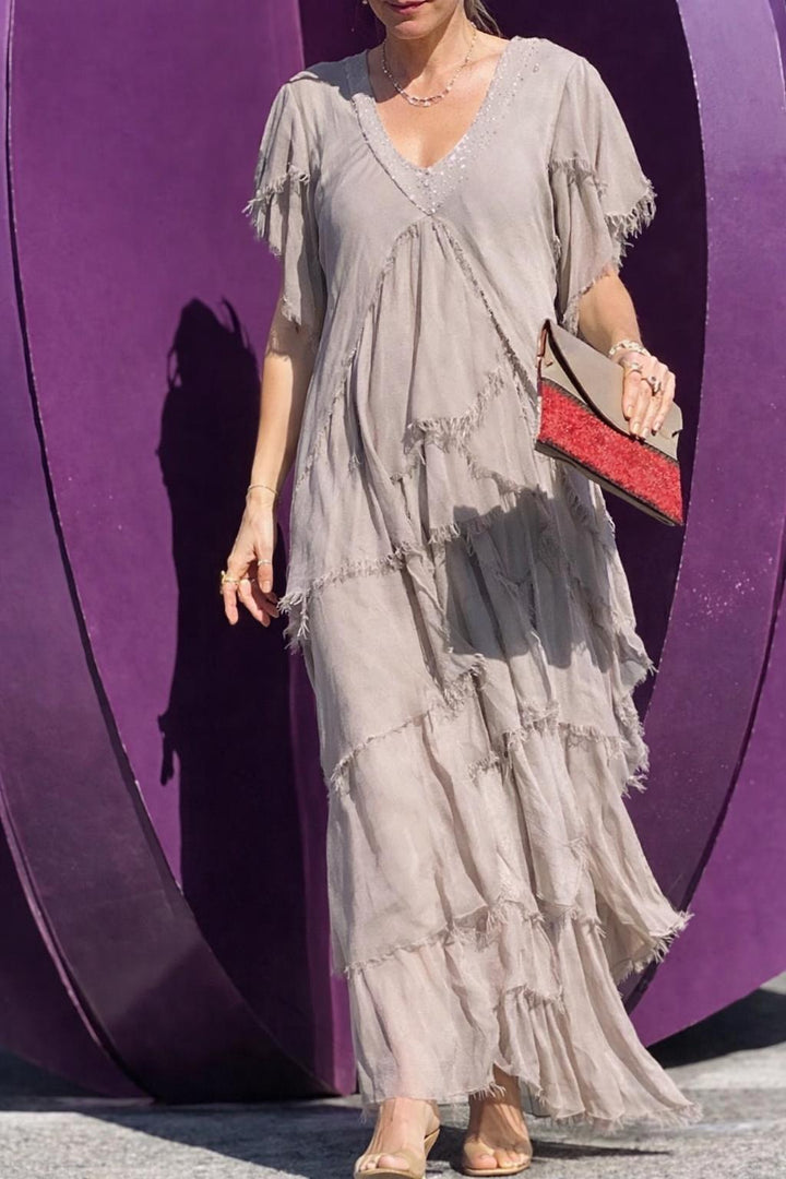Abito di lusso con scollo a V